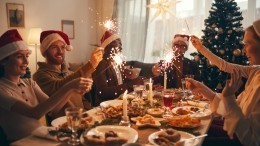 Волшебная ночь: ТОП-4 гаданий, которые можно провести за новогодним столом