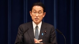 Премьер Японии обвинил КНДР в пуске баллистической ракеты