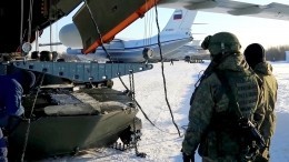 Российские миротворцы приступили к охране жизненно важных объектов в Казахстане