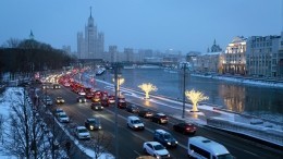Непрекращающийся целую неделю снегопад ждет москвичей в первые рабочие дни 2022 года