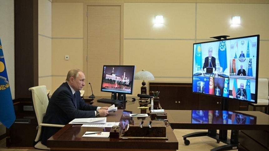 Токаев поблагодарил Путина и Лукашенко за миротворческую помощь Казахстану