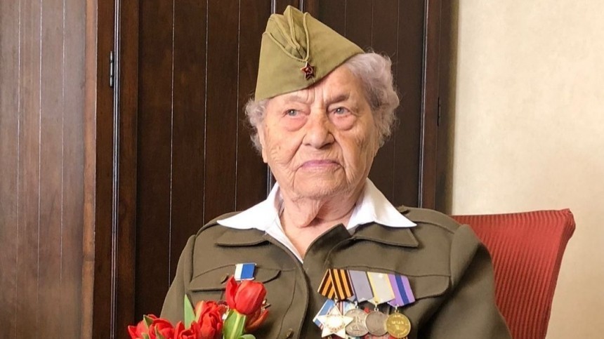 Сто лет «железной бабушке»: как ветеран Мария Колтакова стала звездой соцсетей