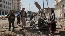 Арабская коалиция объявила о начале бомбардировок столицы Йемена