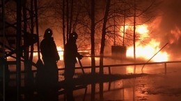 Пожар на нефтяном месторождении под Тюменью тушили более семи часов