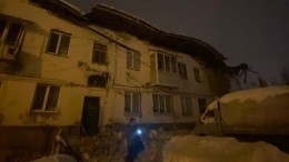 В Тульской области под тяжестью снега обрушилась крыша жилого дома