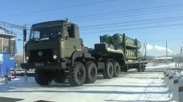 Зенитный ракетный комплекс С-400 «Триумф» прибыл в Белоруссию на боевое дежурство