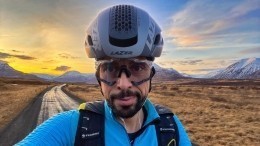 Житель Италии на велосипеде покоряет Арктику