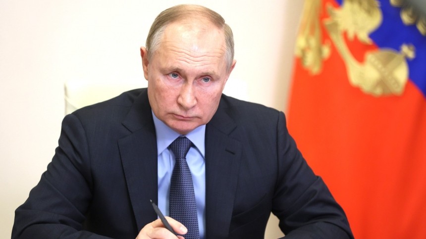 «Самые жесткие меры»: Путин призвал высылать мигрантов за экстремизм