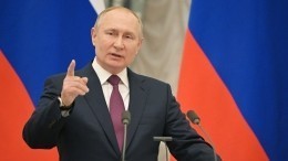 Путин: строительство Национального космического центра нужно всей стране