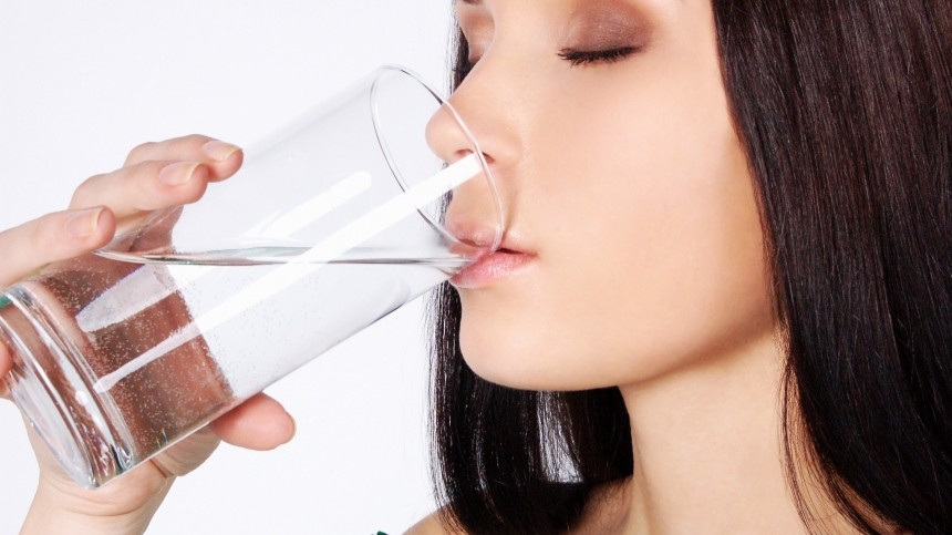 Почему употребление воды может убить сердце и почки