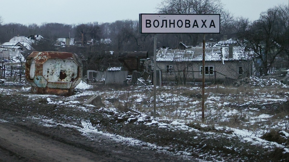 Жители Волновахи рассказали, как ВСУ поджигали жилые подъезды