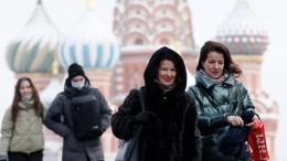 Собянин разрешил снять маски и отменил ковидные ограничения в Москве
