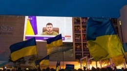 Зеленский просит НАТО передать Украине каждый сотый танк и самолет альянса