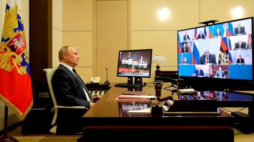 Путин обсудил меры по нейтрализации угроз внутри страны