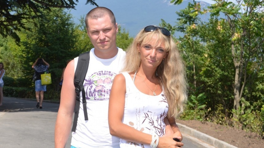 Муж Макеевой обвинил бывшую супругу в сектантстве: «Умоляю, спасите детей»