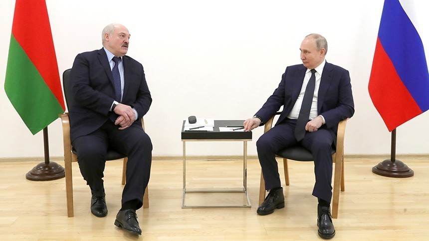Уникальный пример импортозамещения: Путин и Лукашенко осмотрели космодром Восточный