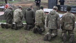 Украинский военный рассказал, как «Правый сектор»* привез людей на расстрел
