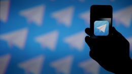 Украинцев начали задерживать за установку Telegram на смартфон