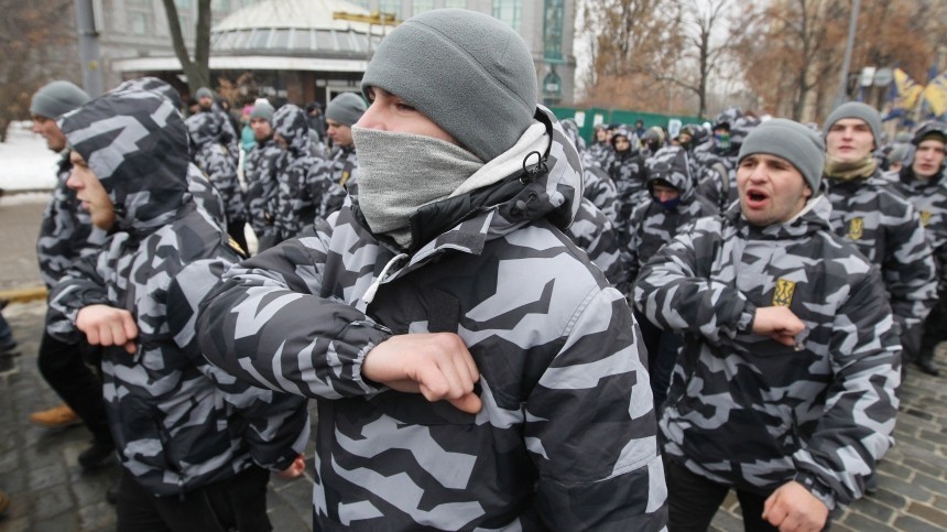 Националисты насильно заперли людей в подвале психиатрической больницы под Харьковом