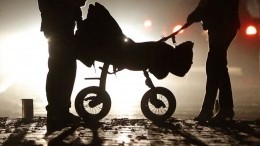 Иномарка на полном ходу сбила в Москве бабушку и ребенка на пешеходном переходе