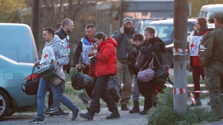В Минобороны РФ сообщили о завершении эвакуации мирных жителей с «Азовстали»