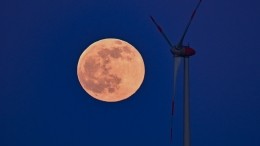 Астролог предупредил, что лунное затмение повлияет на знаки зодиака