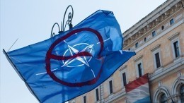 Давно пора: во Франции призвали «закрыть двери в НАТО»
