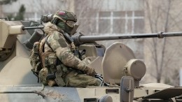 Бойцы ДНР взламывают оборону ВСУ возле знакового донецкого аэропорта