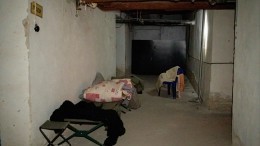 Сплошной бетон: кадры из засекреченного бункера азовцев* в пригороде Мариуполя