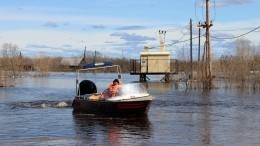 Страшные масштабы: Вышедшая из берегов Лена подтопила десятки домов в Якутии