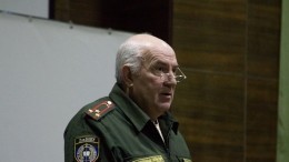 Песков объяснил, чем вызвано выдвижение Куренкова на пост главы МЧС РФ