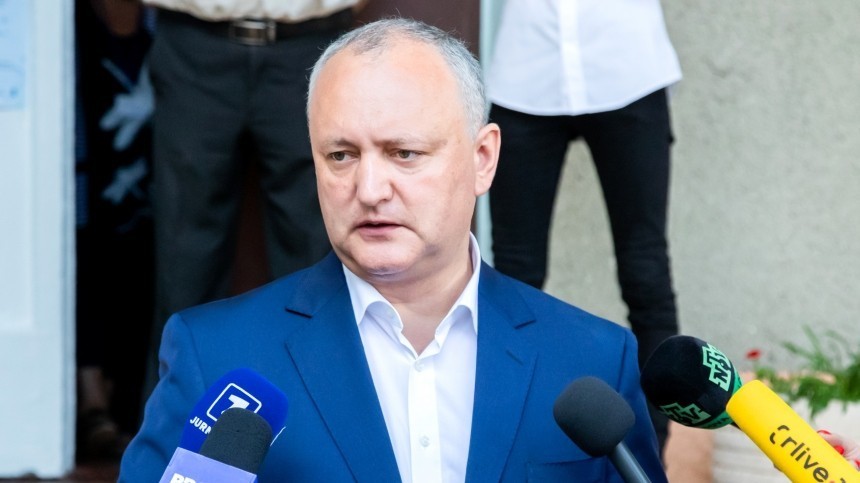 Экс-президент Молдавии Додон задержан по подозрению в коррупции и госизмене