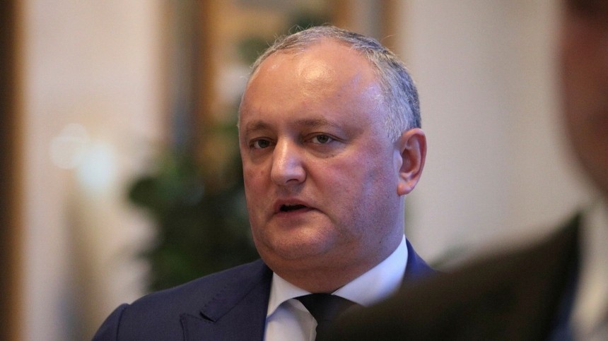 Суд в Кишеневе арестовал экс-президента Молдавии Додона на 30 суток