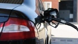 В Венгрии ввели запрет на продажу бензина гражданам других государств