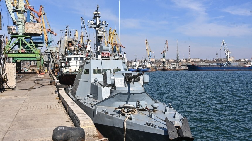 Военный эксперт: России необходимо отрезать Украину от моря