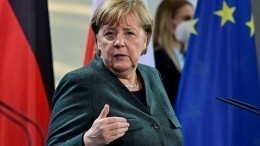 Меркель раскрыла тайну своей необъяснимой дрожи