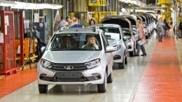 «АвтоВАЗ» возобновил производство автомобилей на тольяттинском заводе