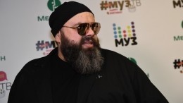 Диетолог объяснила, почему звездный продюсер Макс Фадеев набрал вес