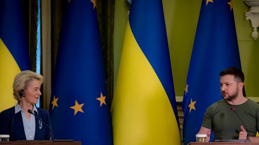 Еврокомиссия может отозвать у Украины статус кандидата на вступление в ЕС