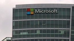 Глава Microsoft Брэд Смит сообщил о прекращении работы компании в России