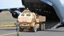 Пентагон «закармливает» Киев новым вооружением