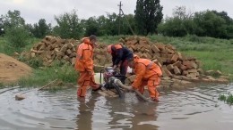 Юг России покрыло водой: кадры последствий наводнения на Кубани и во Владикавказе