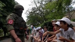 Грузовичок «Отважный» привез гумпомощь детям школы-интерната Донбасса