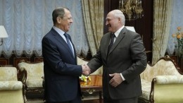Лукашенко встретил главу МИД РФ Лаврова и назвал его «главным дипломатом мира»