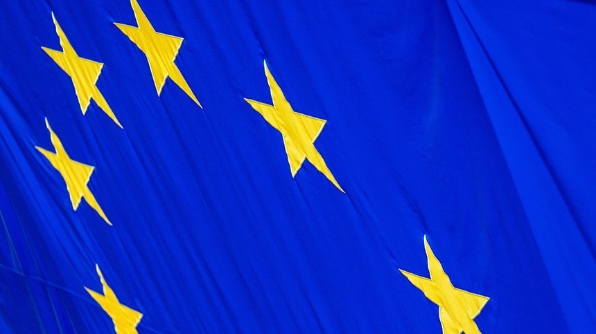 Ничего не прищемите: Лавров заявил о «железном занавесе» ЕС в отношениях с РФ