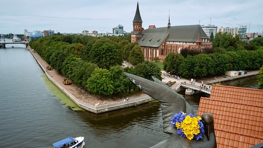 Spiegel: власти ФРГ просят Литву снять запрет на транзит в Калининград