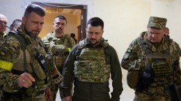 Зеленский приказал создать администрации в подконтрольных Киеву районах ДНР