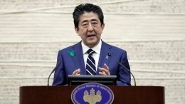 Бывший премьер-министр Японии Абэ был ранен в сердце и шею