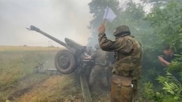 Снайперская точность: артиллерист ДНР подбил два танка ВСУ из гаубицы с 12 километров