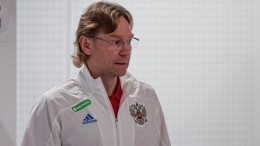 Главный тренер сборной РФ по футболу Валерий Карпин оформил Fan ID